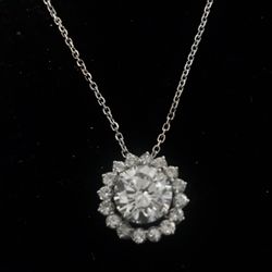 Ilie's Jewelry - Ladies Diamond Pendant.