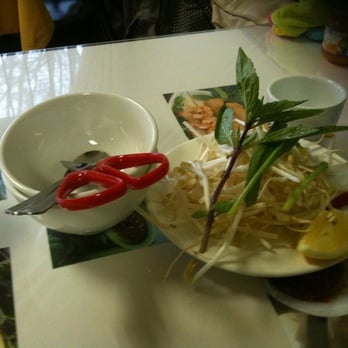 Green Lemongrass - Vietnamese Near Me - Vancouver, British Columbia
