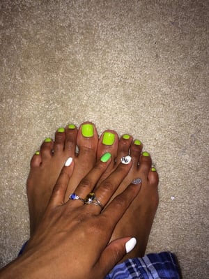 Bom Nail & Spa by null