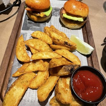 Voodoo Crab - Centereach - Kobe Sliders - Seafood Near Me - Centereach, New York