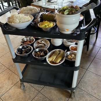 Villa Manila - Filipino Near Me - National City, California