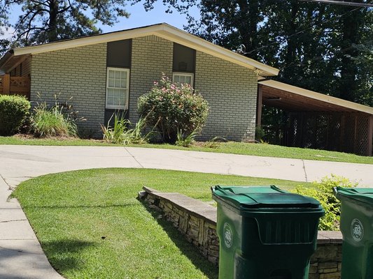 LAWN CARE MAINTENANCE - THE BEST LAWN CARE MAINTENANCE IN GEORGIA