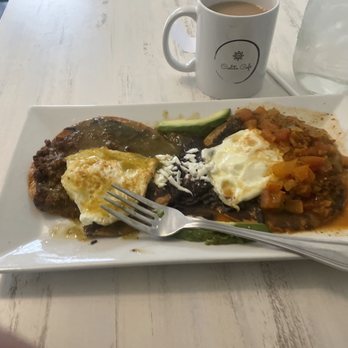 Cielito Cafe - Huevos divorciados!!! - Breakfast & Brunch Near Me - Houston, Texas Cielito Cafe - Huevos divorciados!!! - Breakfast & Brunch Near Me - Houston, Texas