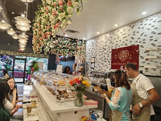 Rose Valley Sweets by null