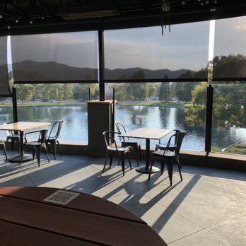 Oscar's Brewing Company - View of the lake - American Near Me - Temecula, California