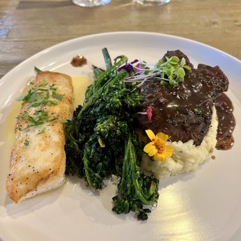 Food by Chef D - The main course was enough for TWO meals. Outstanding! - Personal Chefs Near Me Food by Chef D - The main course was enough for TWO meals. Outstanding! - Personal Chefs Near Me