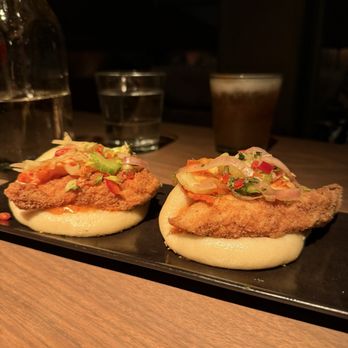 Linger - Korean Fried Chicken Bao Bun Lunch - Asian Fusion Near Me - Denver, Colorado