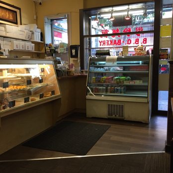 Wah Lai Yuen - Inside view - Chinese Near Me - Victoria, British Columbia Wah Lai Yuen - Inside view - Chinese Near Me - Victoria, British Columbia