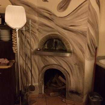 Pizzeria Il Camino - Holzoffen - Pizza Near Me - Landau, BY Pizzeria Il Camino - Holzoffen - Pizza Near Me - Landau, BY
