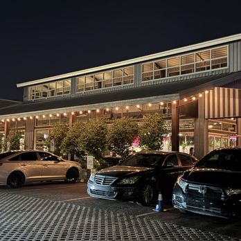 North Italia - Great place for a date, group of friends, or business dinner. - Italian Near Me - Phoenix, Arizona