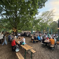 Moabiter Freiheit - Biergarten