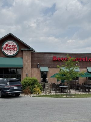Beer Barrel Pizza & Grill by null