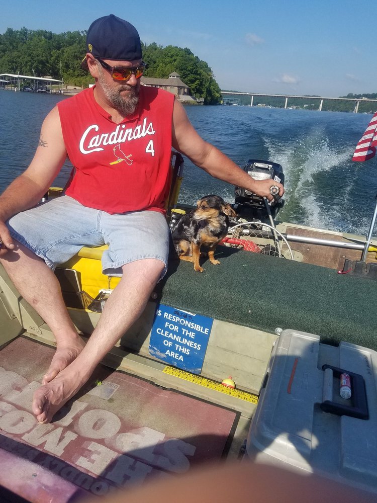 MOSCOW MEADOWS MOBILE HOME COURT Parks 1373 Kathy Ave, Moscow Mills