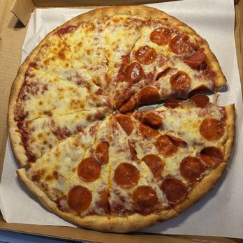 Pizza Cutter - XL - Pizza Near Me - Avon Lake, Ohio Pizza Cutter - XL - Pizza Near Me - Avon Lake, Ohio