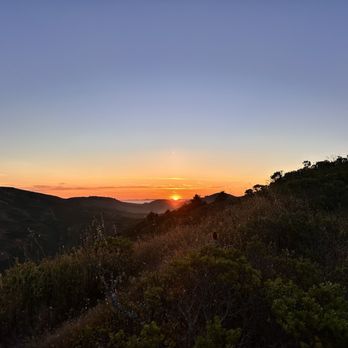 Rodeo Beach - Sunrise - Beaches Near Me - Sausalito, California