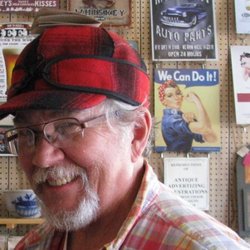 Stormy Kromer Mercantile - I saw my first Stormy Kromer cap in Ontonagon and beat myself up that winter for not buying it! Now I have several!