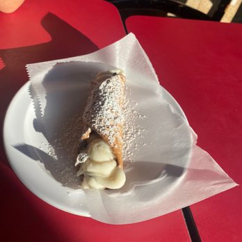 Piccolo Trattoria - Made to order cannoli. - Pizza Near Me - New York, New York Piccolo Trattoria - Made to order cannoli. - Pizza Near Me - New York, New York
