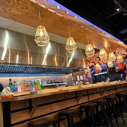 Kyushu Ramen Bar - Indoor decor