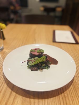 Maude & the Bear by null