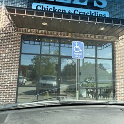 Lee's Chicken and Cracklins