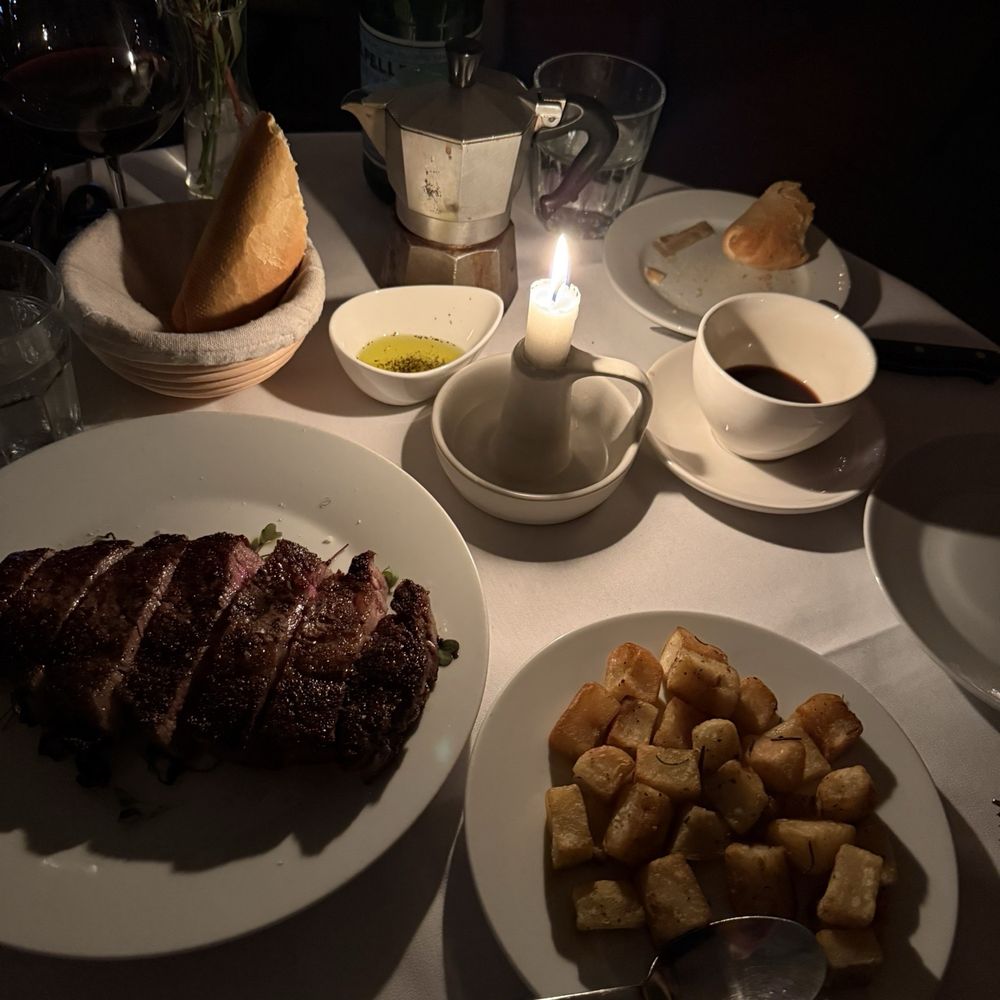 Sosta Cucina - Ribeye with rosemary potatoes - Italian Near Me - Hermosa Beach, California Sosta Cucina - Ribeye with rosemary potatoes - Italian Near Me - Hermosa Beach, California