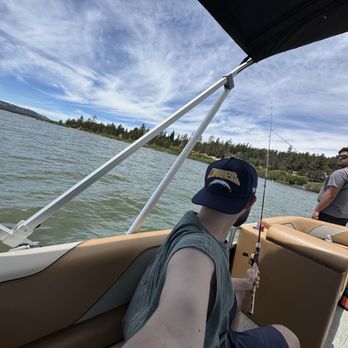 Pleasure Point Marina - Standard size pontoon boat fishing on the lake - Boating Near Me - Big Bear Lake, California Pleasure Point Marina - Standard size pontoon boat fishing on the lake - Boating Near Me - Big Bear Lake, California