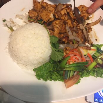 Pho Leo - Chicken Stir Fry with onions and rice on the side - Vietnamese Near Me - Mesa, Arizona Pho Leo - Chicken Stir Fry with onions and rice on the side - Vietnamese Near Me - Mesa, Arizona