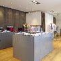 Photo of Swann – Costumes & Chemises sur Mesure