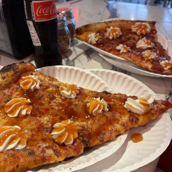 Nick's Pizza South Beach - Cheese Slice - Pizza Near Me - Miami Beach, Florida