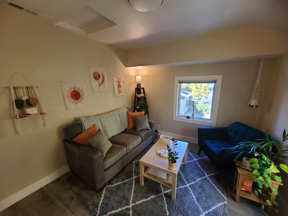 Kelly Heher Counseling - grief counselor in Bend, OR