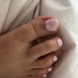 A J Nail & Spa - Terrible nail polish.