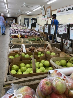 Barber Orchards Fruit Stand by null