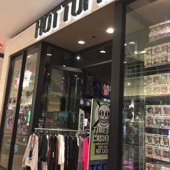 Hot Topic - Accessories Near Me - Torrance, California Hot Topic - Accessories Near Me - Torrance, California
