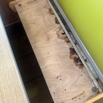 McDonalds - All booths look like this - Burgers Near Me - Coalinga, California McDonalds - All booths look like this - Burgers Near Me - Coalinga, California