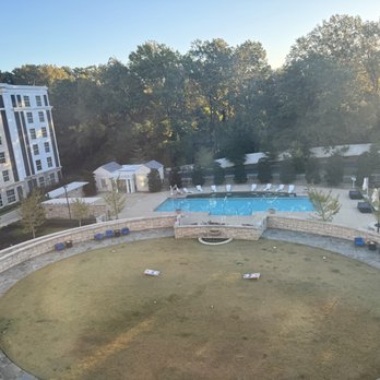The Guest House At Graceland - View - Hotels Near Me - Memphis, Tennessee The Guest House At Graceland - View - Hotels Near Me - Memphis, Tennessee