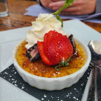 1909 - Creme brulee - Bars Near Me - Temecula, California 1909 - Creme brulee - Bars Near Me - Temecula, California