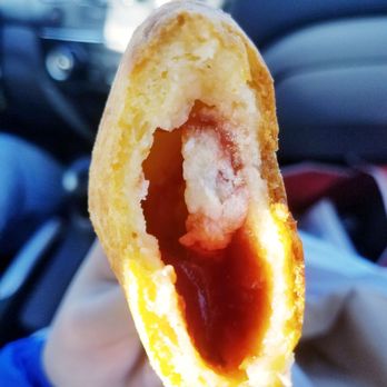 La Calidad Bakery - Inside Guava empanada - Bakeries Near Me - Freeport, New York