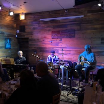 Uncommon Ground - Breakfast & Brunch Near Me - Chicago, Illinois