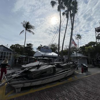 Mallory Square - Landmarks & Historical Buildings Near Me - Key West, Florida Mallory Square - Landmarks & Historical Buildings Near Me - Key West, Florida