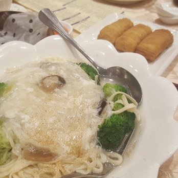 Crown Prince Fine Dining & Banquet - Noodles with crab - Dim Sum Near Me - Toronto, Ontario Crown Prince Fine Dining & Banquet - Noodles with crab - Dim Sum Near Me - Toronto, Ontario
