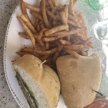 Wolf Creek Restaurant & Brewing Co. - Sandwich -vegetarian option Avocado & Grilled Veggie - American Near Me - Valencia, California