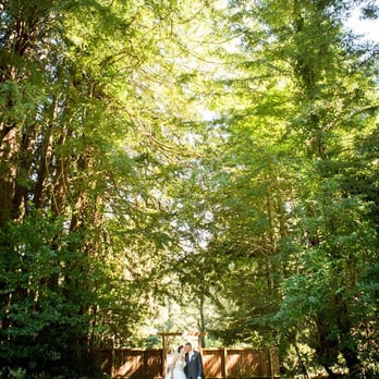 Mountain Terrace - Secluded and private area for first look photos, photography by Jay C Winter - Venues & Event Spaces Near Me - Woodside, California Mountain Terrace - Secluded and private area for first look photos, photography by Jay C Winter - Venues & Event Spaces Near Me - Woodside, California