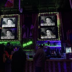 Frankenstein's Mad Scientist Cocktail Lab - Bar