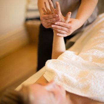 Elonda Massage Therapy - A client enjoying relaxation massage - Massage Therapy Near Me - Hobart, TAS Elonda Massage Therapy - A client enjoying relaxation massage - Massage Therapy Near Me - Hobart, TAS