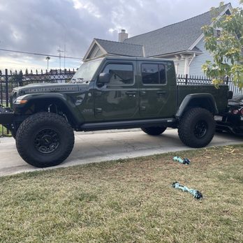 King's Tire & Wheel - Weld wheels, Evo Lift kit, evo bumpers, king shocks, amp steps and more! - Tires Near Me - El Monte, California King's Tire & Wheel - Weld wheels, Evo Lift kit, evo bumpers, king shocks, amp steps and more! - Tires Near Me - El Monte, California