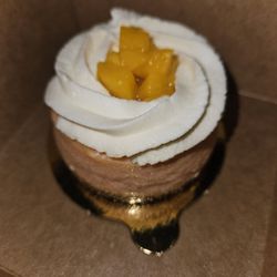 Atrevete Cafe 1888 - Mango and guava cheesecake