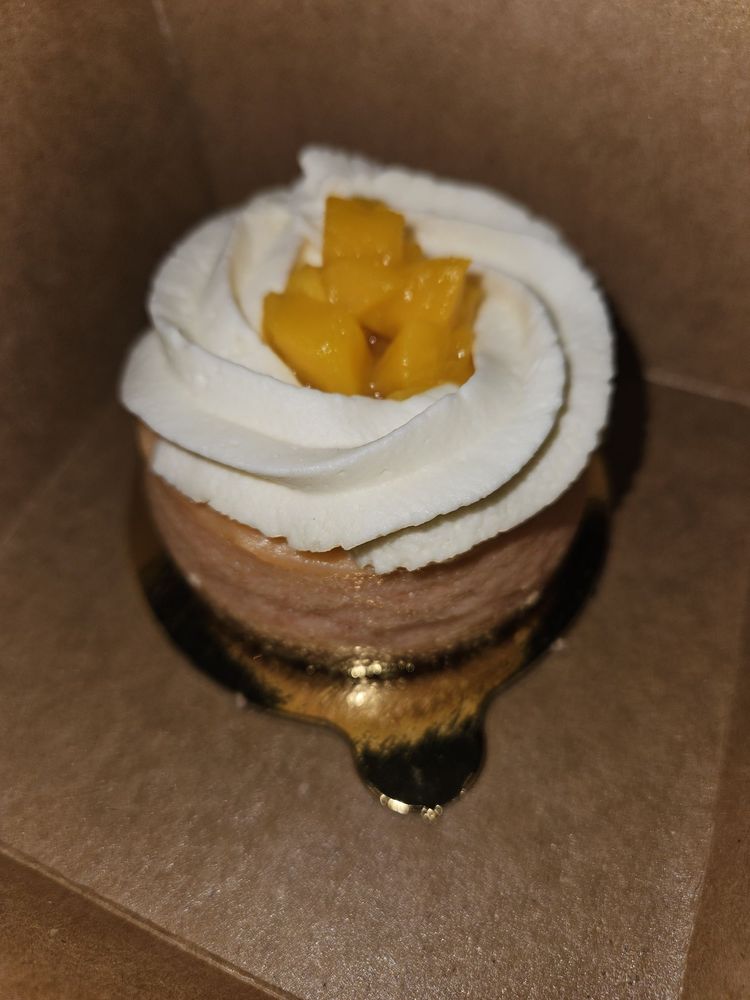 Atrevete Cafe 1888 Logo