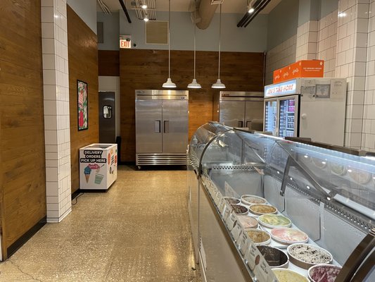 Jeni's Splendid Ice Creams by null