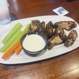 Dry rub Fresh Wings (6) Dry rub Fresh Wings (6)