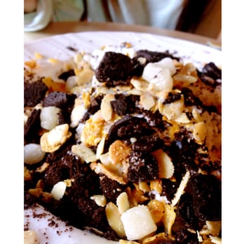Manoa Bakery Cafe - Oreo bingsoo - Coffee & Tea Near Me - Annandale, Virginia Manoa Bakery Cafe - Oreo bingsoo - Coffee & Tea Near Me - Annandale, Virginia
